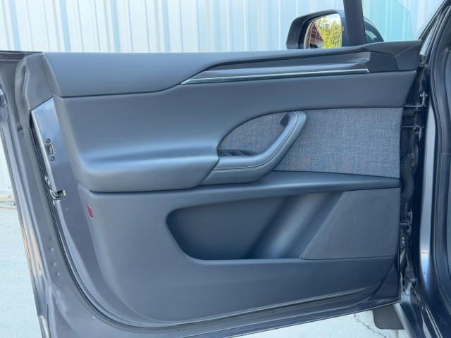 Photo of 2022 Midnight Silver Metallic Tesla Model X