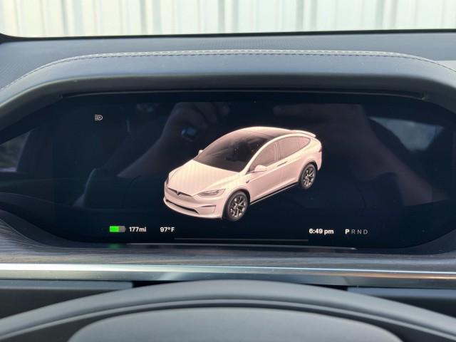 Photo of 2022 Pearl White Multi-Coat Tesla Model X