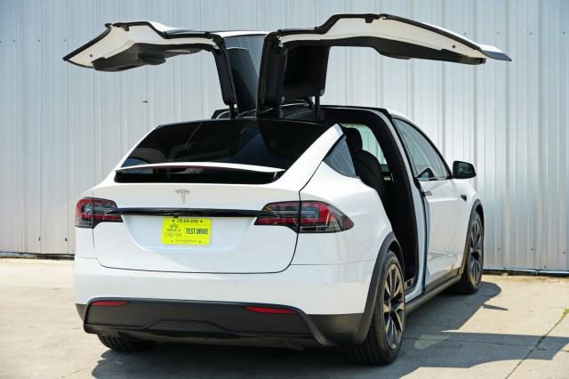 Photo of 2022 Pearl White Multi-Coat Tesla Model X
