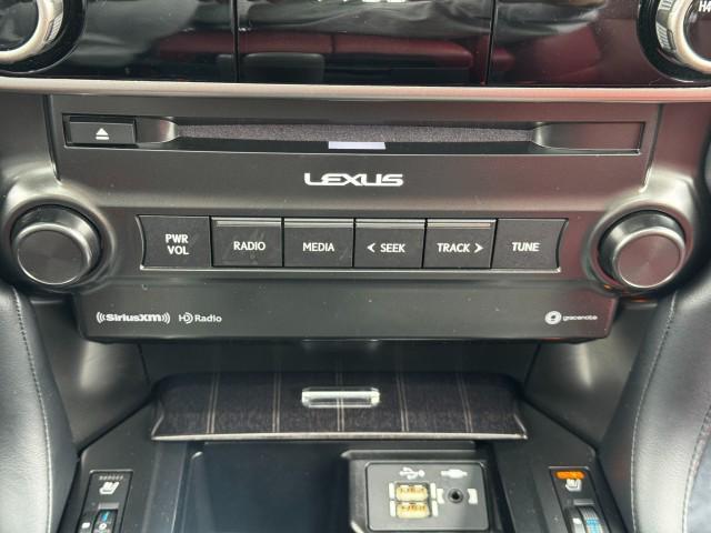 Photo of 2023 Atomic Silver Lexus GX 460