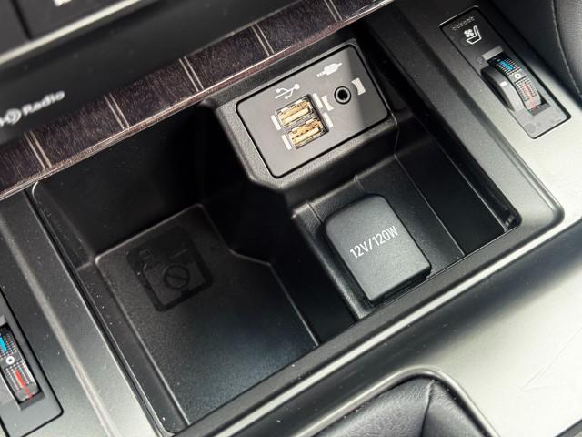 Photo of 2023 Atomic Silver Lexus GX 460