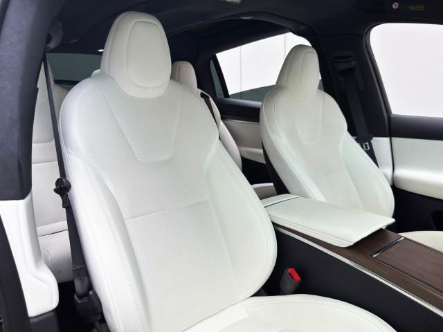Photo of 2022 Solid Black Tesla Model X