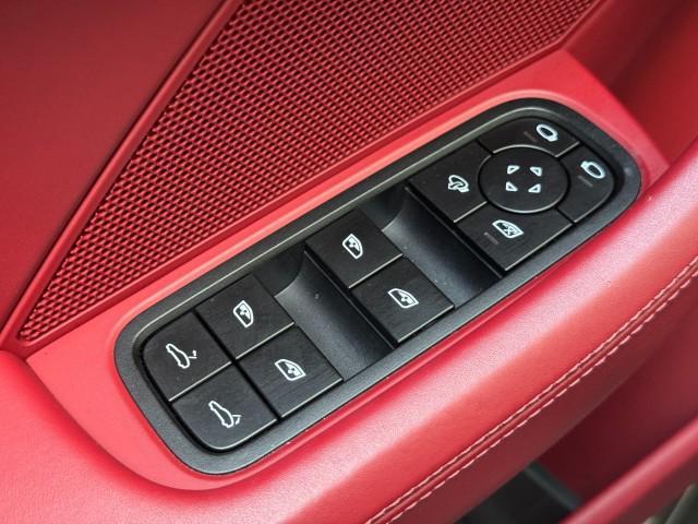 Photo of 2022 Chalk Porsche Panamera