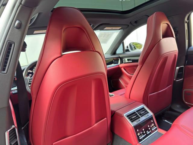 Photo of 2022 Chalk Porsche Panamera
