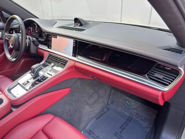 Photo of 2022 Chalk Porsche Panamera