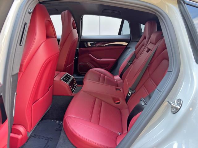 Photo of 2022 Chalk Porsche Panamera