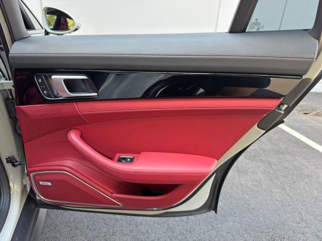 Photo of 2022 Chalk Porsche Panamera