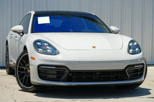 Photo of 2022 Chalk Porsche Panamera