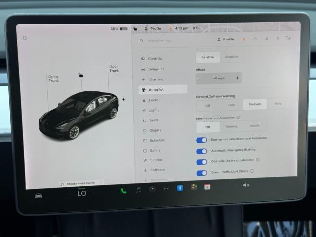 Photo of 2021 Solid Black Tesla Model 3