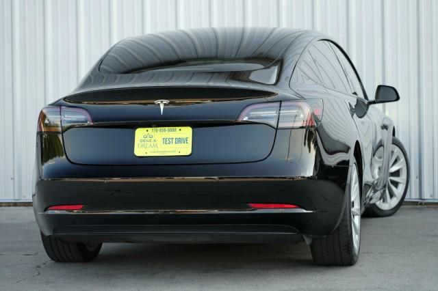Photo of 2021 Solid Black Tesla Model 3