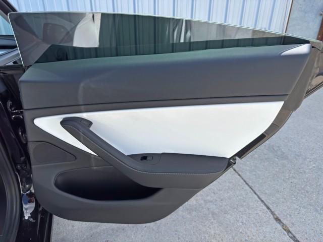 Photo of 2021 Solid Black Tesla Model 3
