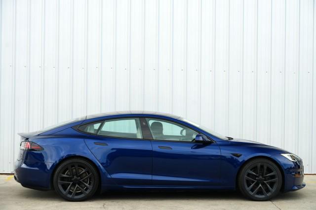 Photo of 2022 Deep Blue Metallic Tesla Model S