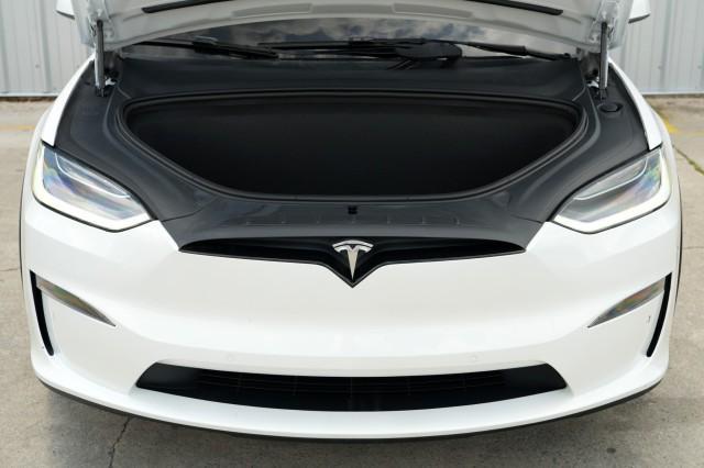 Photo of 2022 Pearl White Multi-Coat Tesla Model X