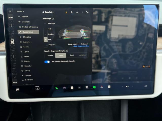 Photo of 2022 Pearl White Multi-Coat Tesla Model X