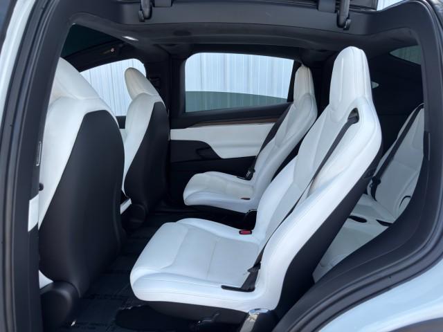 Photo of 2022 Pearl White Multi-Coat Tesla Model X