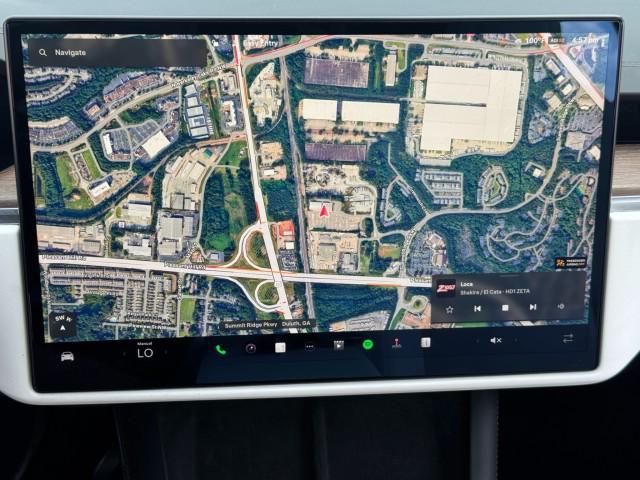 Photo of 2022 Pearl White Multi-Coat Tesla Model X
