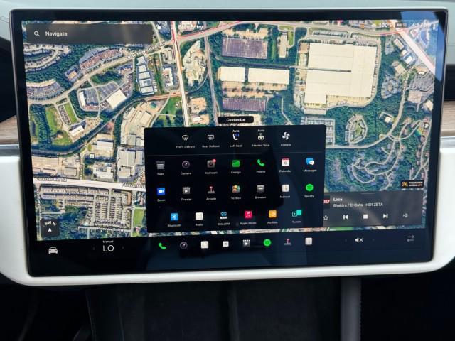 Photo of 2022 Pearl White Multi-Coat Tesla Model X