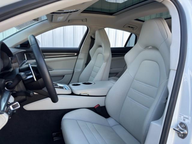 Photo of 2022 Carrara White Metallic Porsche Panamera