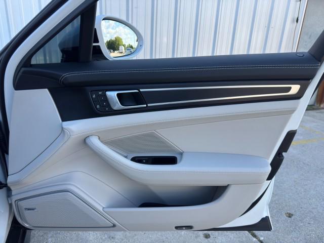 Photo of 2022 Carrara White Metallic Porsche Panamera