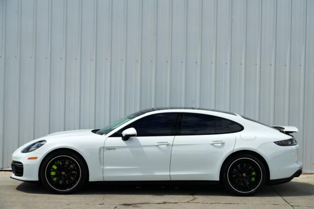 Photo of 2022 Carrara White Metallic Porsche Panamera
