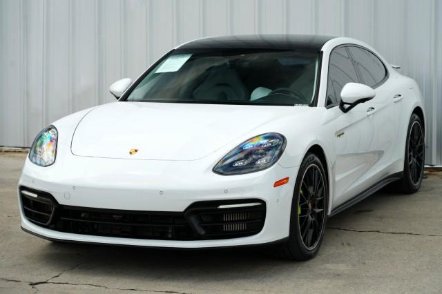 Photo of 2022 Carrara White Metallic Porsche Panamera