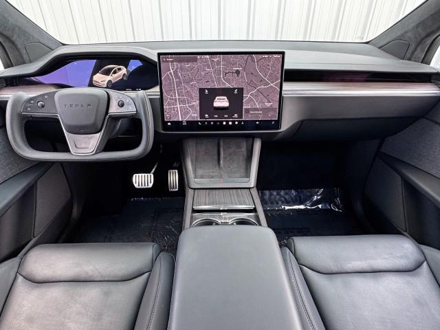 Photo of 2024 Pearl White Multi-Coat Tesla Model X