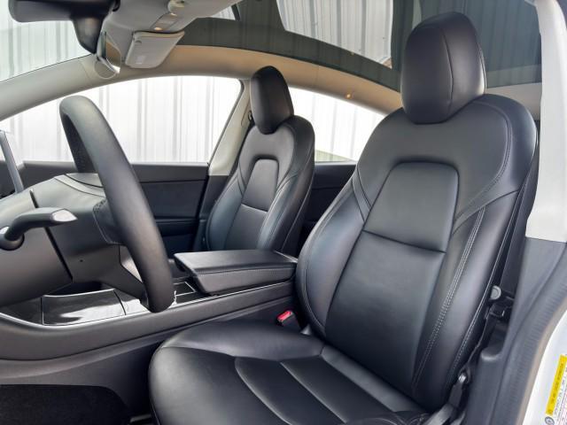 Photo of 2020 Pearl White Multi-Coat Tesla Model Y