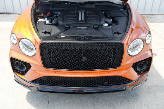 Photo of 2021 Orange Flame Bentley Bentayga