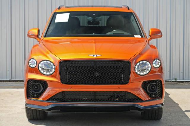 Photo of 2021 Orange Flame Bentley Bentayga