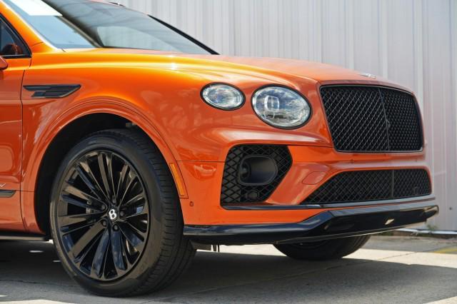 Photo of 2021 Orange Flame Bentley Bentayga