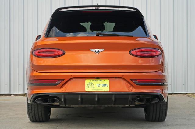 Photo of 2021 Orange Flame Bentley Bentayga