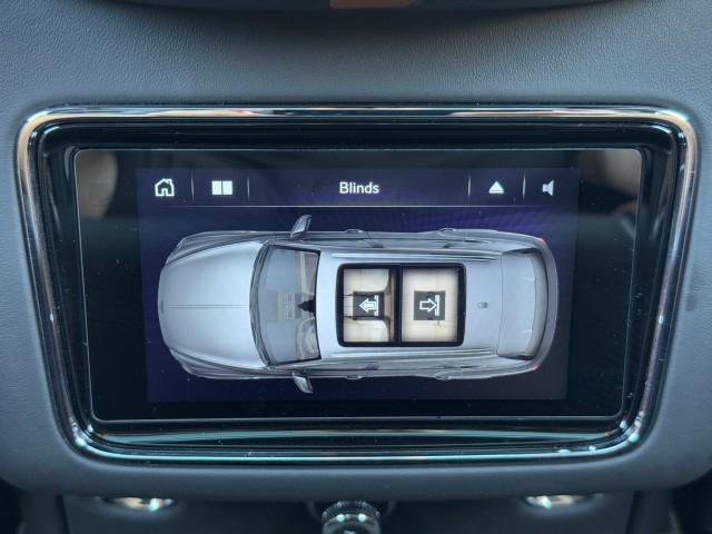 Photo of 2021 Orange Flame Bentley Bentayga