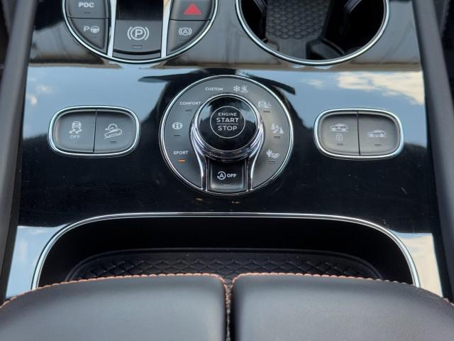 Photo of 2021 Orange Flame Bentley Bentayga