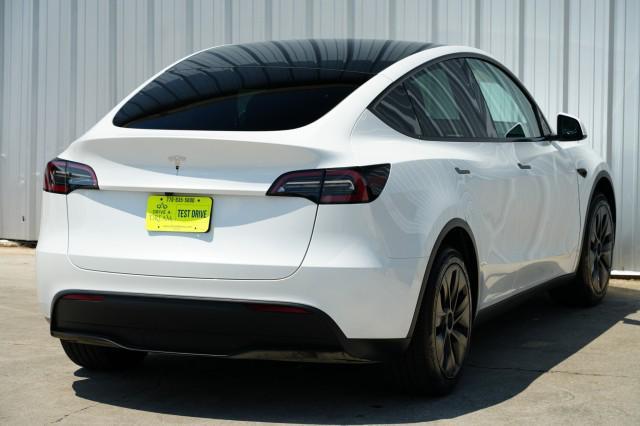 Photo of 2025 Pearl White Multi-Coat Tesla Model Y