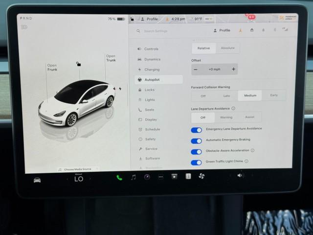 Photo of 2023 Pearl White Multi-Coat Tesla Model 3