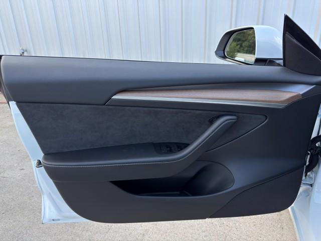 Photo of 2023 Pearl White Multi-Coat Tesla Model 3