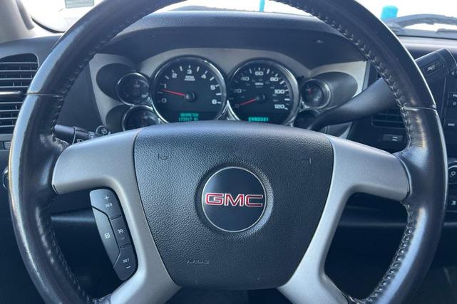Photo of 2007 Summit White GMC Sierra 1500
