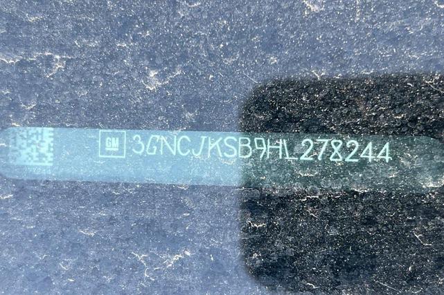 Photo of 2017 Mosaic Black Metallic Chevrolet Trax
