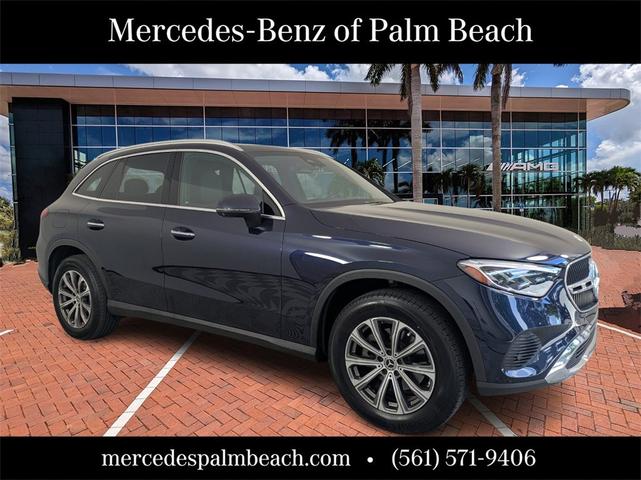 Photo of 2024 Nautical Blue Metallic Mercedes-Benz GLC 300