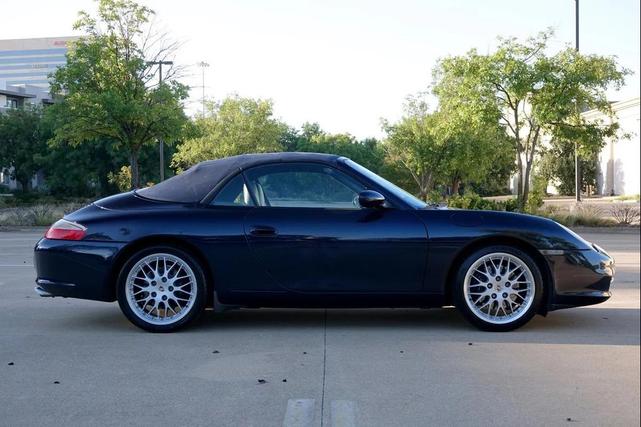 Photo of 2004  Porsche 911