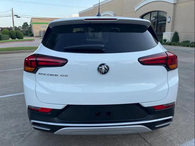 Photo of 2021 White Buick Encore GX