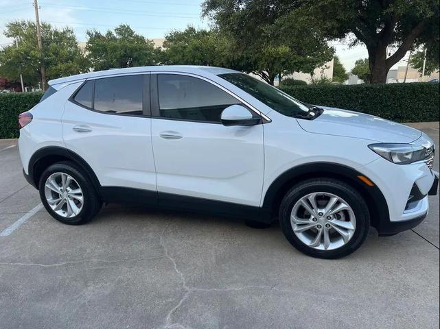 Photo of 2021 White Buick Encore GX