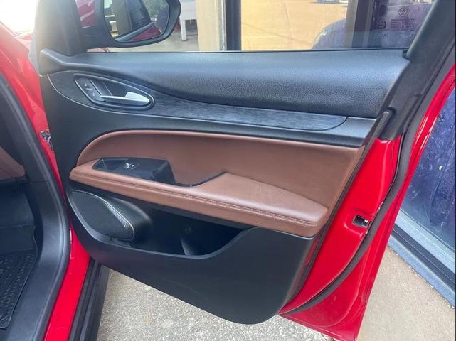 Photo of 2021 Red Alfa Romeo Stelvio