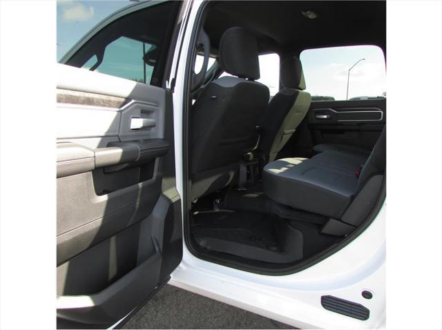 Photo of 2022 White RAM 2500