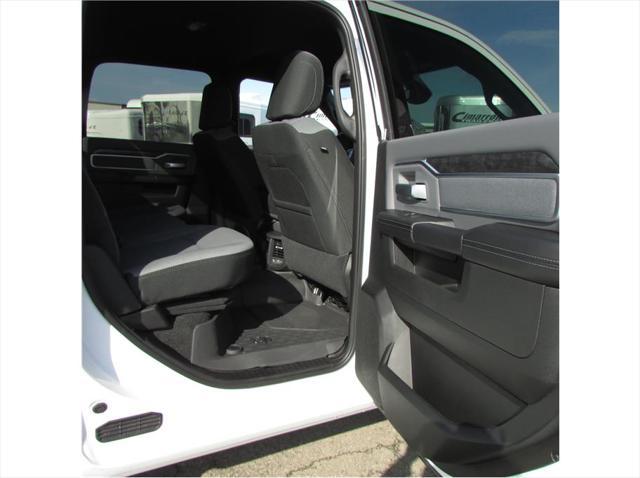 Photo of 2022 White RAM 2500