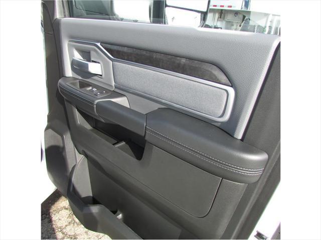 Photo of 2022 White RAM 2500