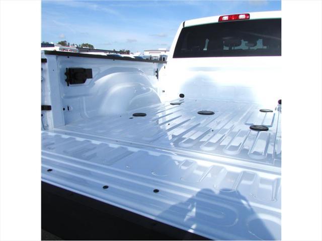 Photo of 2022 White RAM 2500