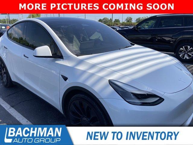 Photo of 2023 Pearl White Multi Tesla Model Y