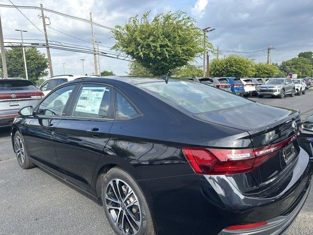 Photo of 2025 Deep Black Pearl Effect Volkswagen Jetta