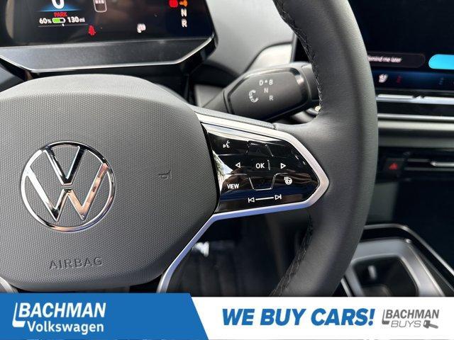 Photo of 2025 Opal White Pearl W / Black Roof Volkswagen ID.4